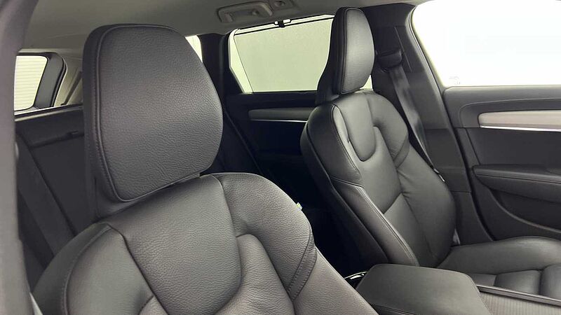 Volvo V90 Cross Country Plus, B5 AWD mild hybrid, Diesel