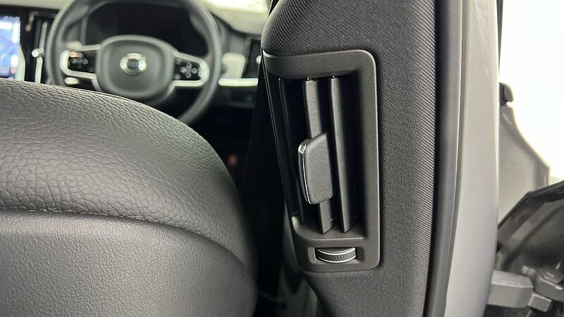 Volvo V90 Cross Country Plus, B5 AWD mild hybrid, Diesel