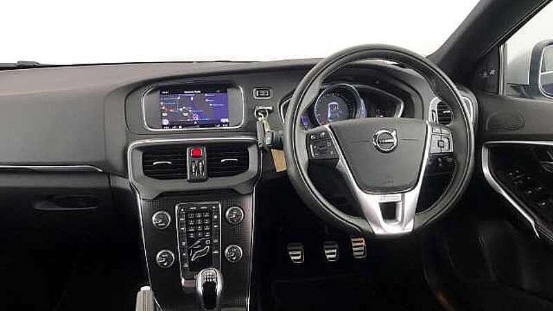 Volvo V40 D4 R-Design Manual Nav Plus