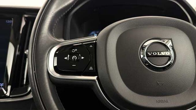 Volvo S90 D4 Momentum Pro Leather Heated Seats Electric Drivers Seat