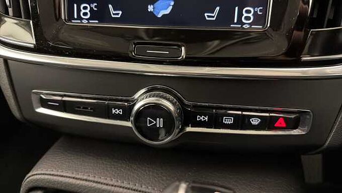 Volvo S90 D4 Momentum Pro Leather Heated Seats Electric Drivers Seat