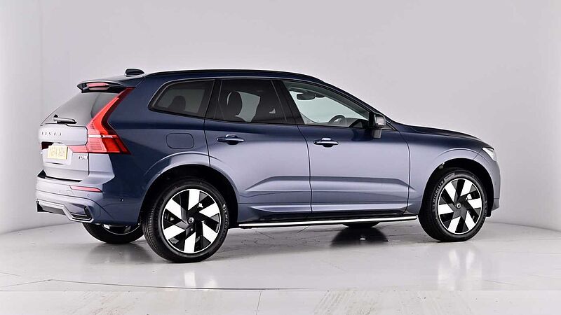 Volvo XC60 Ultra, T8 AWD Plug-in hybrid, Electric/Petrol, Dark