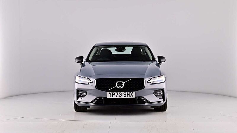 Volvo S60 Plus, B5 AWD Mild hybrid, Petrol, Dark 360 Camera Heated Seats