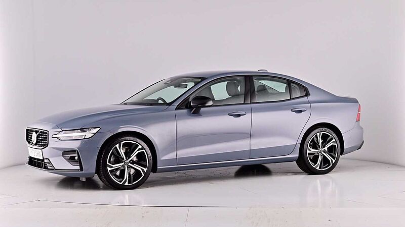 Volvo S60 Plus, B5 AWD Mild hybrid, Petrol, Dark 360 Camera Heated Seats