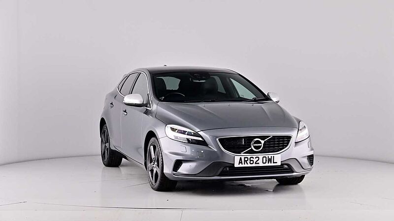 Volvo V40 D3 R-Design Pro Adaptive Cruise Electric Seats Keyless BLIS