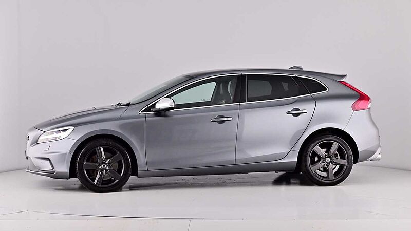 Volvo V40 D3 R-Design Pro Adaptive Cruise Electric Seats Keyless BLIS