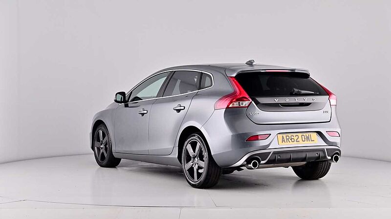 Volvo V40 D3 R-Design Pro Adaptive Cruise Electric Seats Keyless BLIS