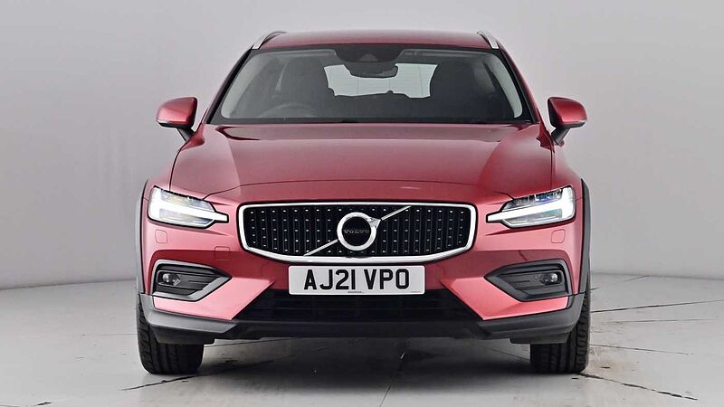 Volvo V60 B4 Cross Country Pro B4 AWD mild hybrid Keyless Heated Seats Rear Camera