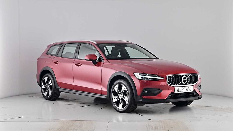 Volvo V60 B4 Cross Country Pro B4 AWD mild hybrid Keyless Heated Seats Rear Camera
