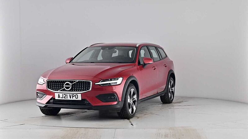 Volvo V60 B4 Cross Country Pro B4 AWD mild hybrid Keyless Heated Seats Rear Camera