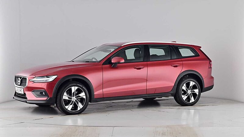 Volvo V60 B4 Cross Country Pro B4 AWD mild hybrid Keyless Heated Seats Rear Camera