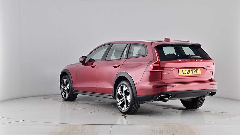 Volvo V60 B4 Cross Country Pro B4 AWD mild hybrid Keyless Heated Seats Rear Camera