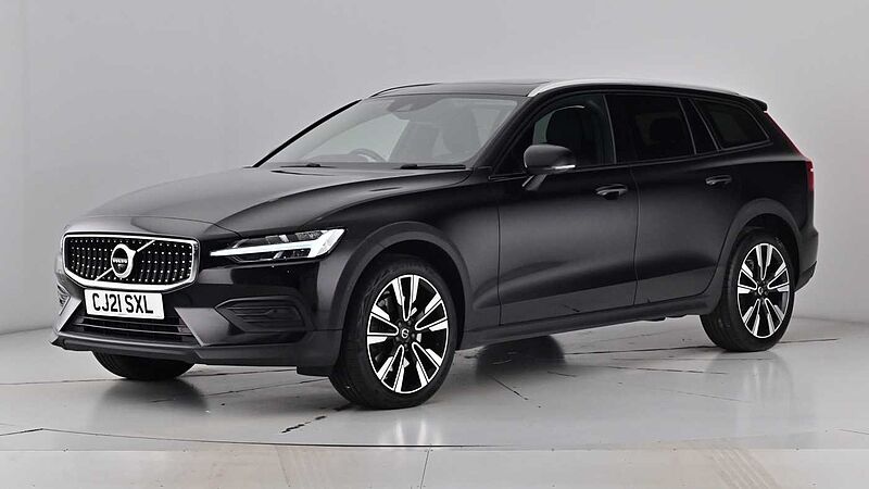 Volvo V60 Cross Country B5 AWD mild hybrid Panoramic Sunroof Adaptive Cruise 360 Camera 19' Alloys