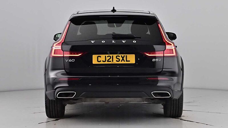 Volvo V60 Cross Country B5 AWD mild hybrid Panoramic Sunroof Adaptive Cruise 360 Camera 19' Alloys