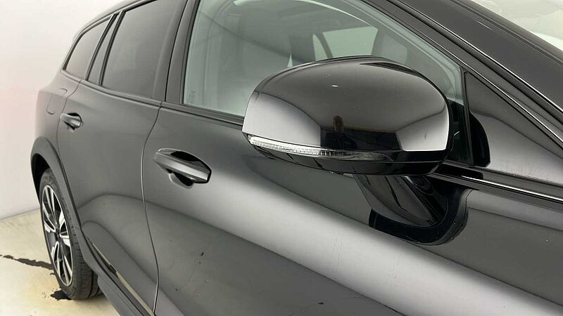 Volvo V60 Cross Country B5 AWD mild hybrid Panoramic Sunroof Adaptive Cruise 360 Camera 19' Alloys