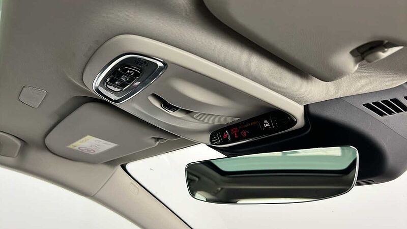 Volvo V60 Cross Country B5 AWD mild hybrid Panoramic Sunroof Adaptive Cruise 360 Camera 19' Alloys