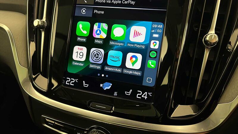 Volvo V60 Cross Country B5 AWD mild hybrid Panoramic Sunroof Adaptive Cruise 360 Camera 19' Alloys