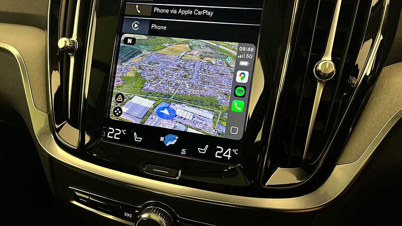 Volvo V60 Cross Country B5 AWD mild hybrid Panoramic Sunroof Adaptive Cruise 360 Camera 19' Alloys