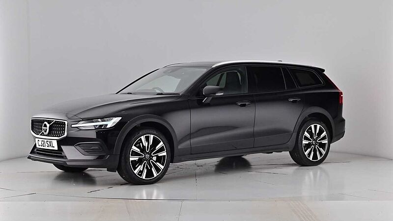 Volvo V60 Cross Country B5 AWD mild hybrid Panoramic Sunroof Adaptive Cruise 360 Camera 19' Alloys