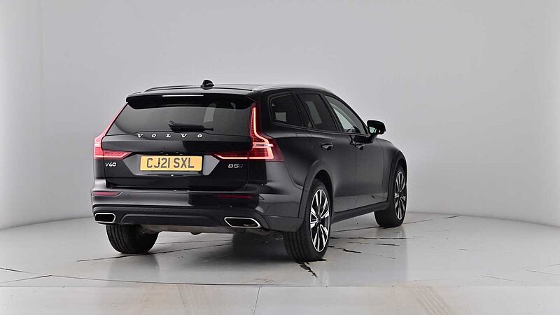 Volvo V60 Cross Country B5 AWD mild hybrid Panoramic Sunroof Adaptive Cruise 360 Camera 19' Alloys