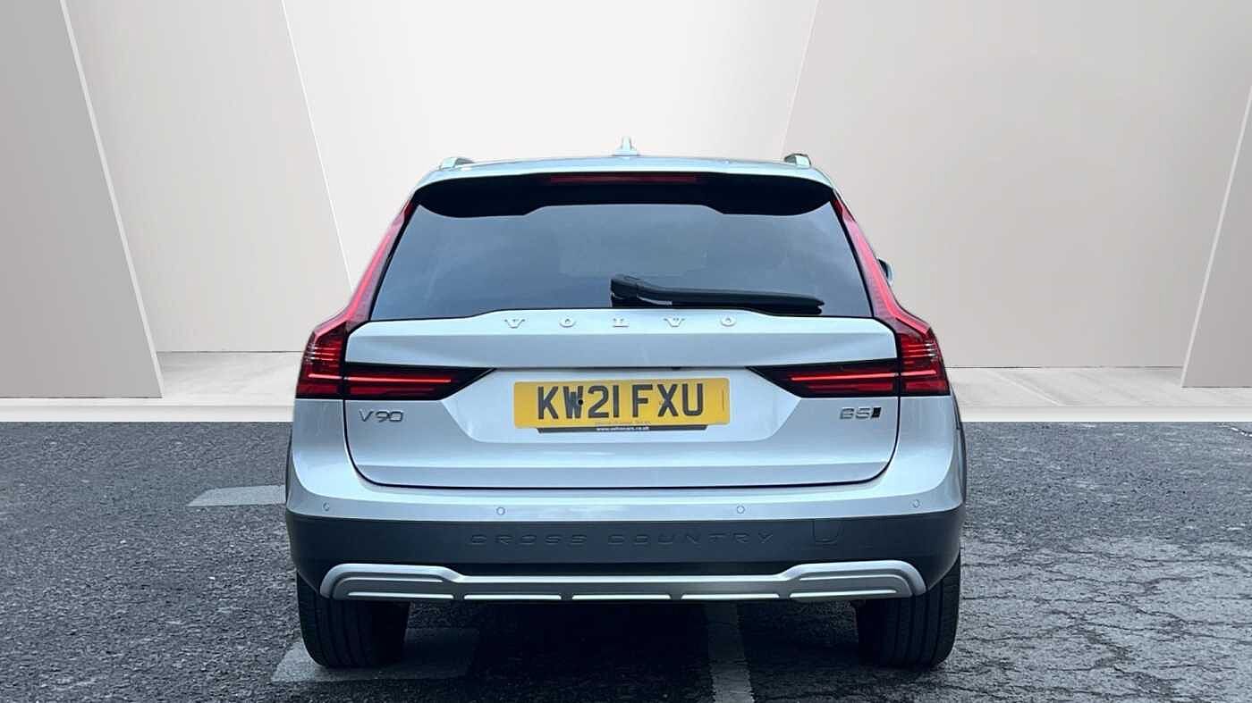 Volvo V90 Cross Country, B5 AWD mild hybrid