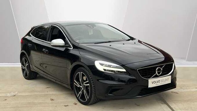 Volvo V40 T3 R-Design Pro Automatic (Winter Pack)