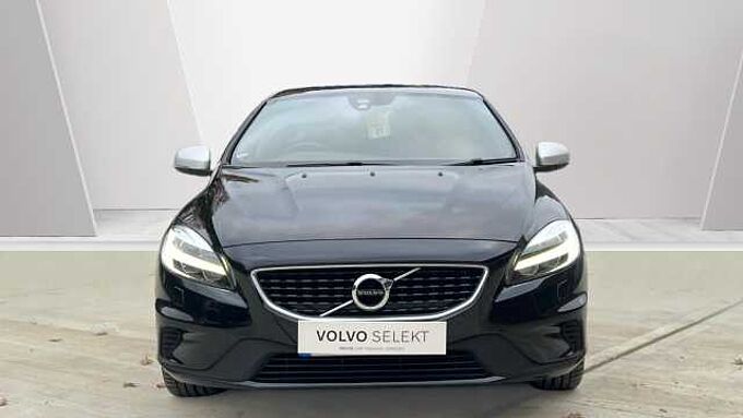 Volvo V40 T3 R-Design Pro Automatic (Winter Pack)