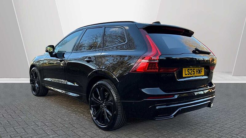 Volvo XC60 Black Edition Ultra, T8 AWD Plug-in hybrid, Electric/Petrol (Front Massage)