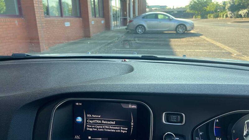 Volvo V40 T3 R-Design Pro Automatic