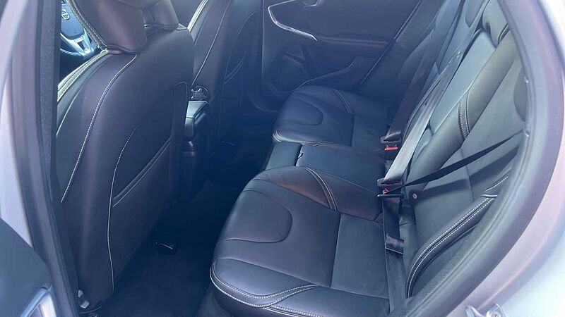 Volvo V40 T3 R-Design Pro Automatic