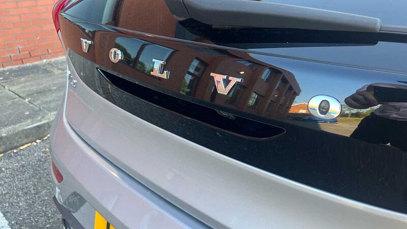 Volvo V40 T3 R-Design Pro Automatic