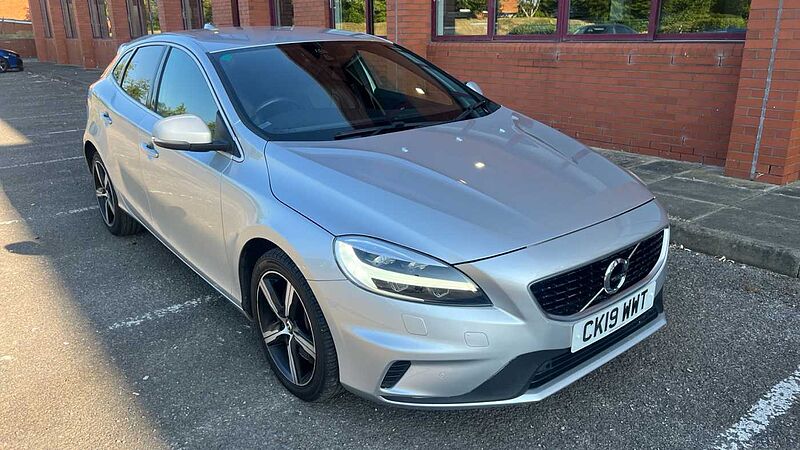 Volvo V40 T3 R-Design Pro Automatic