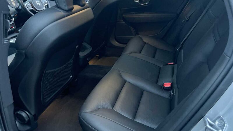 Volvo V90 Cross Country, B5 AWD mild hybrid