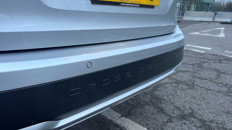 Volvo V90 Cross Country, B5 AWD mild hybrid