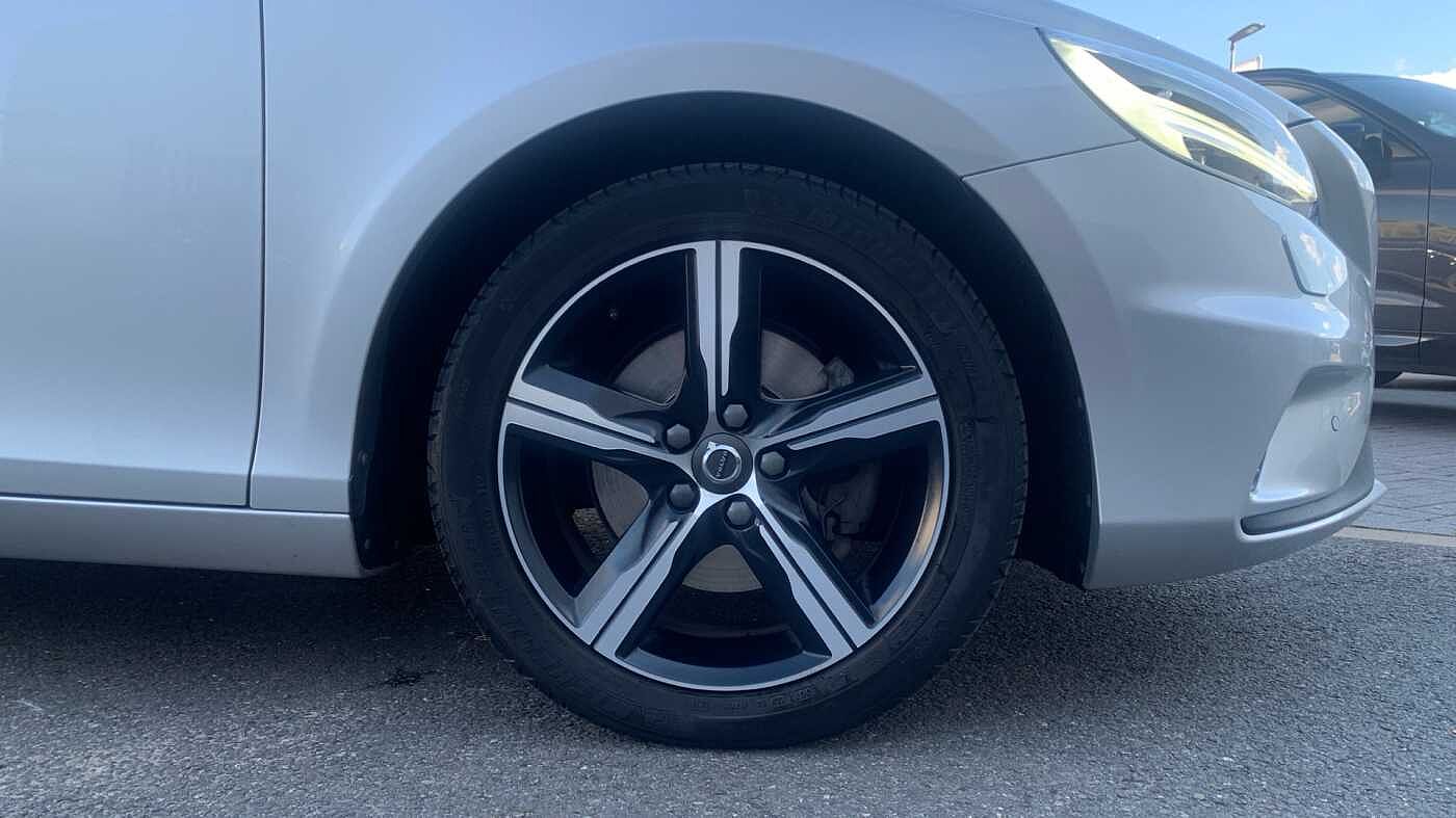 Volvo V40 T3 R-Design Pro Manual