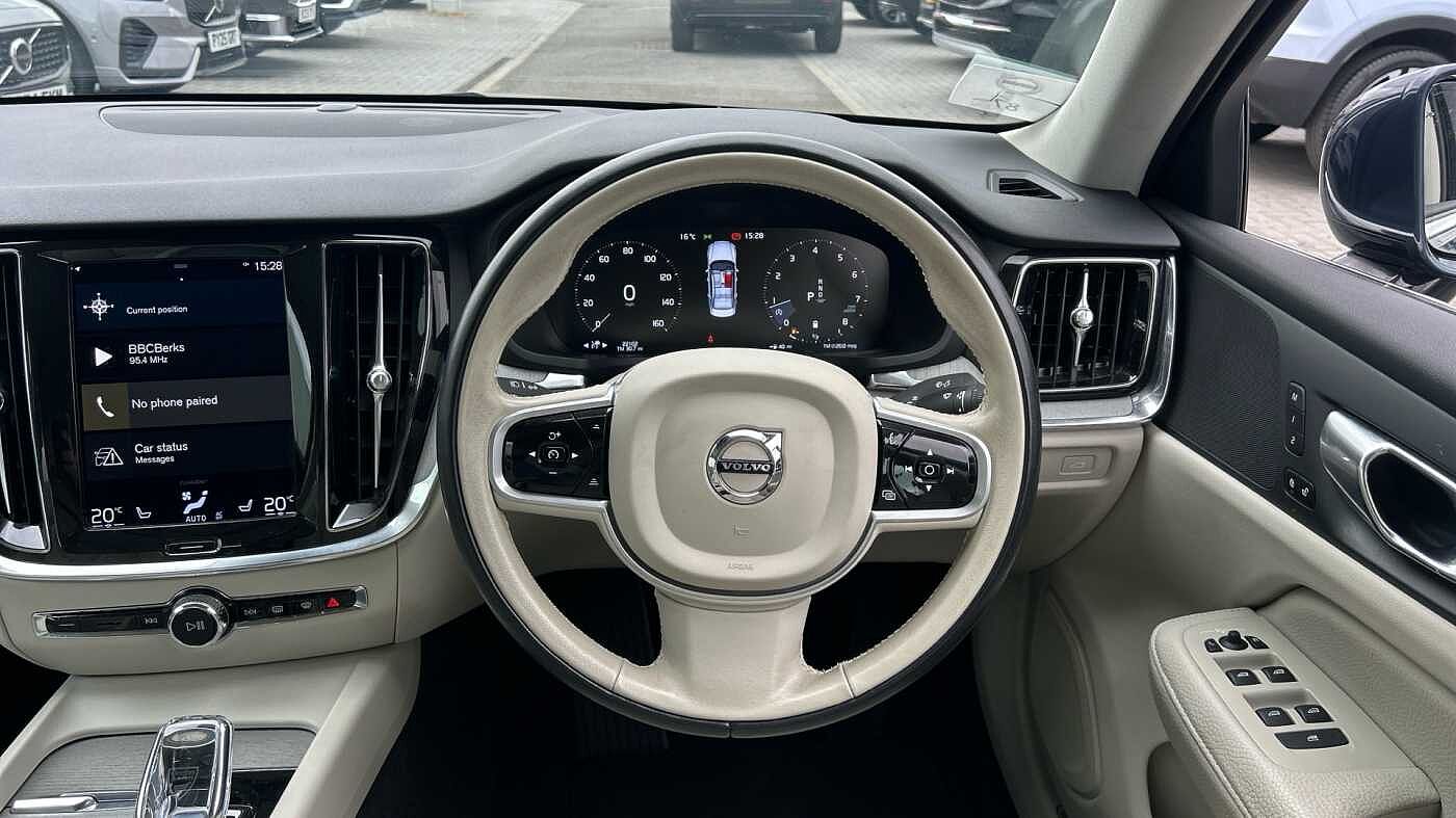 Volvo S60 Inscription, B5 mild hybrid