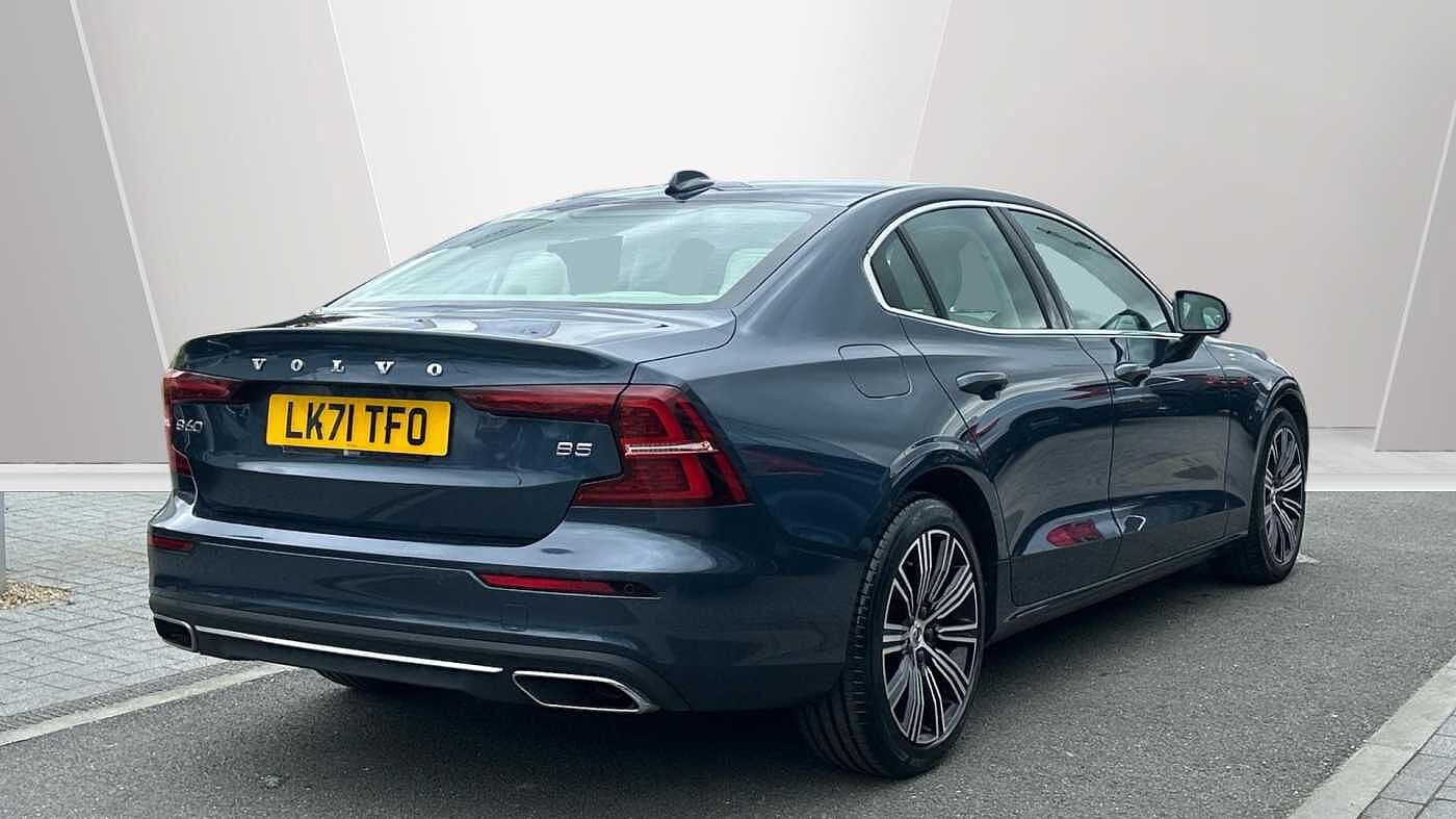 Volvo S60 Inscription, B5 mild hybrid