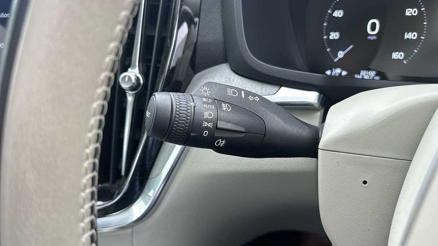 Volvo S60 Inscription, B5 mild hybrid