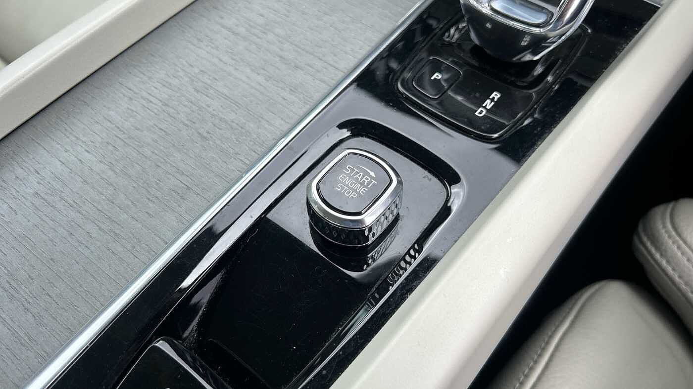 Volvo S60 Inscription, B5 mild hybrid