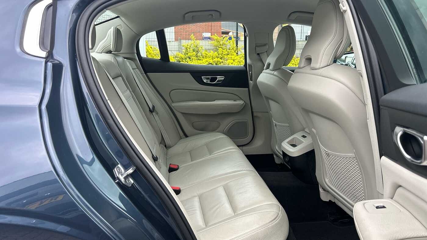 Volvo S60 Inscription, B5 mild hybrid