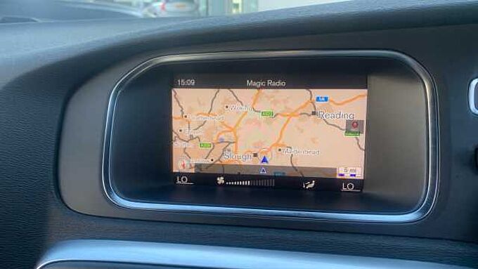 Volvo V40 T3 R-Design Pro Manual