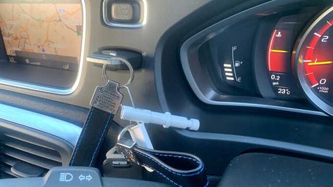 Volvo V40 T3 R-Design Pro Manual