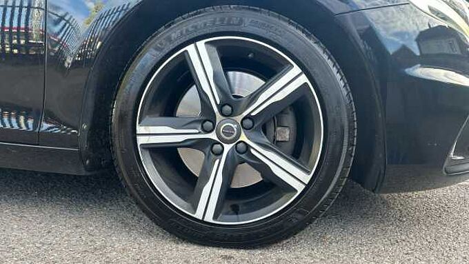 Volvo V40 T3 R-Design Pro Automatic