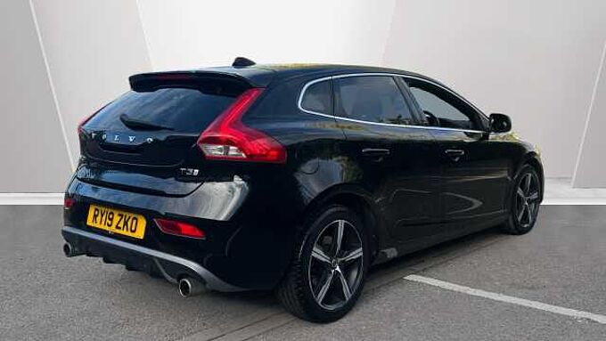 Volvo V40 T3 R-Design Pro Automatic