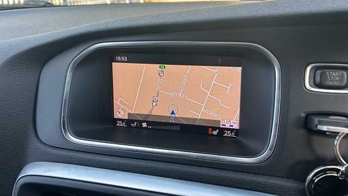 Volvo V40 T3 R-Design Pro Automatic
