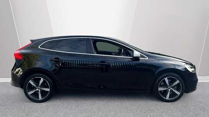 Volvo V40 T3 R-Design Pro Automatic