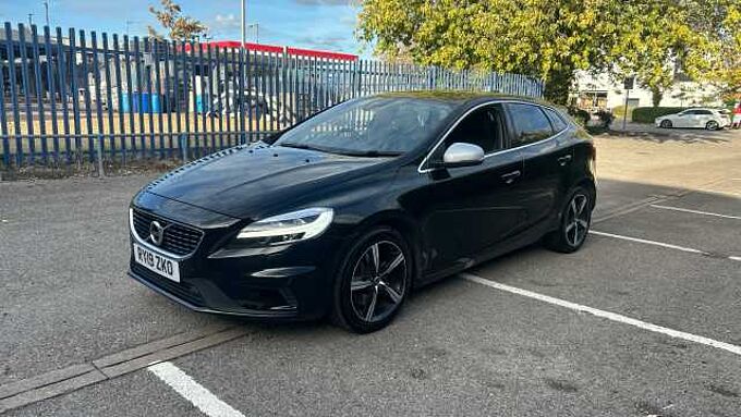 Volvo V40 T3 R-Design Pro Automatic