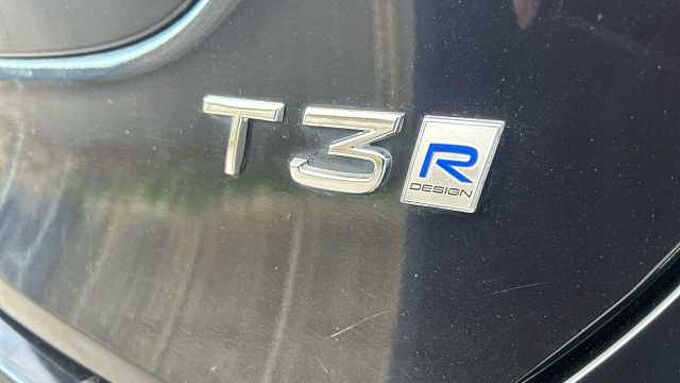 Volvo V40 T3 R-Design Pro Automatic