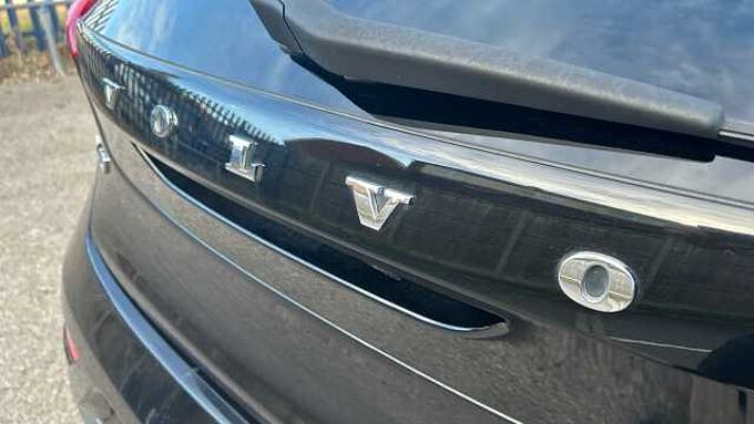 Volvo V40 T3 R-Design Pro Automatic