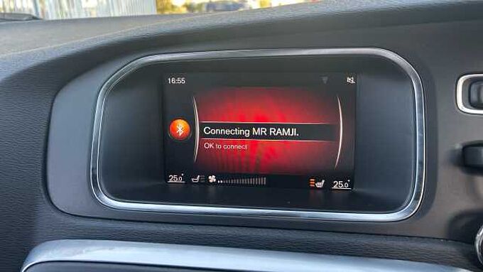 Volvo V40 T3 R-Design Pro Automatic